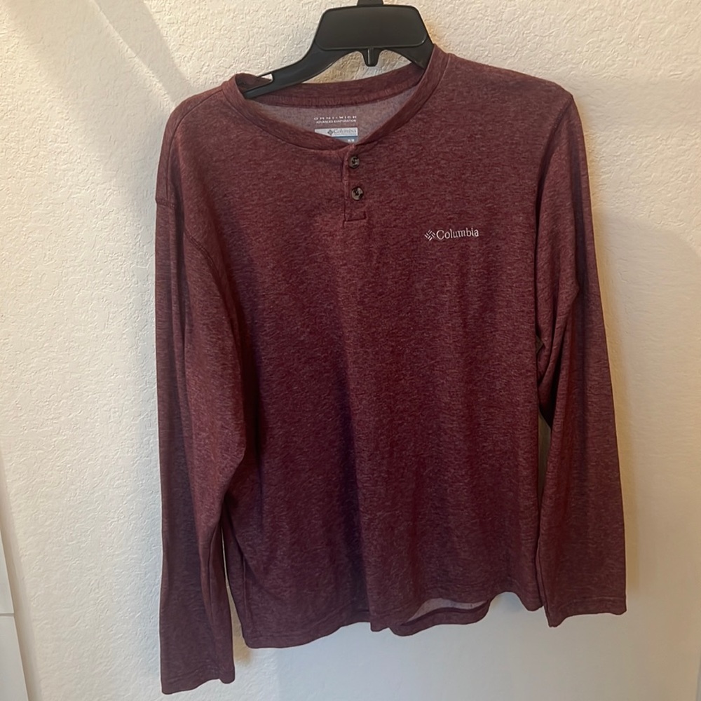 Columbia Long Sleeve Henley